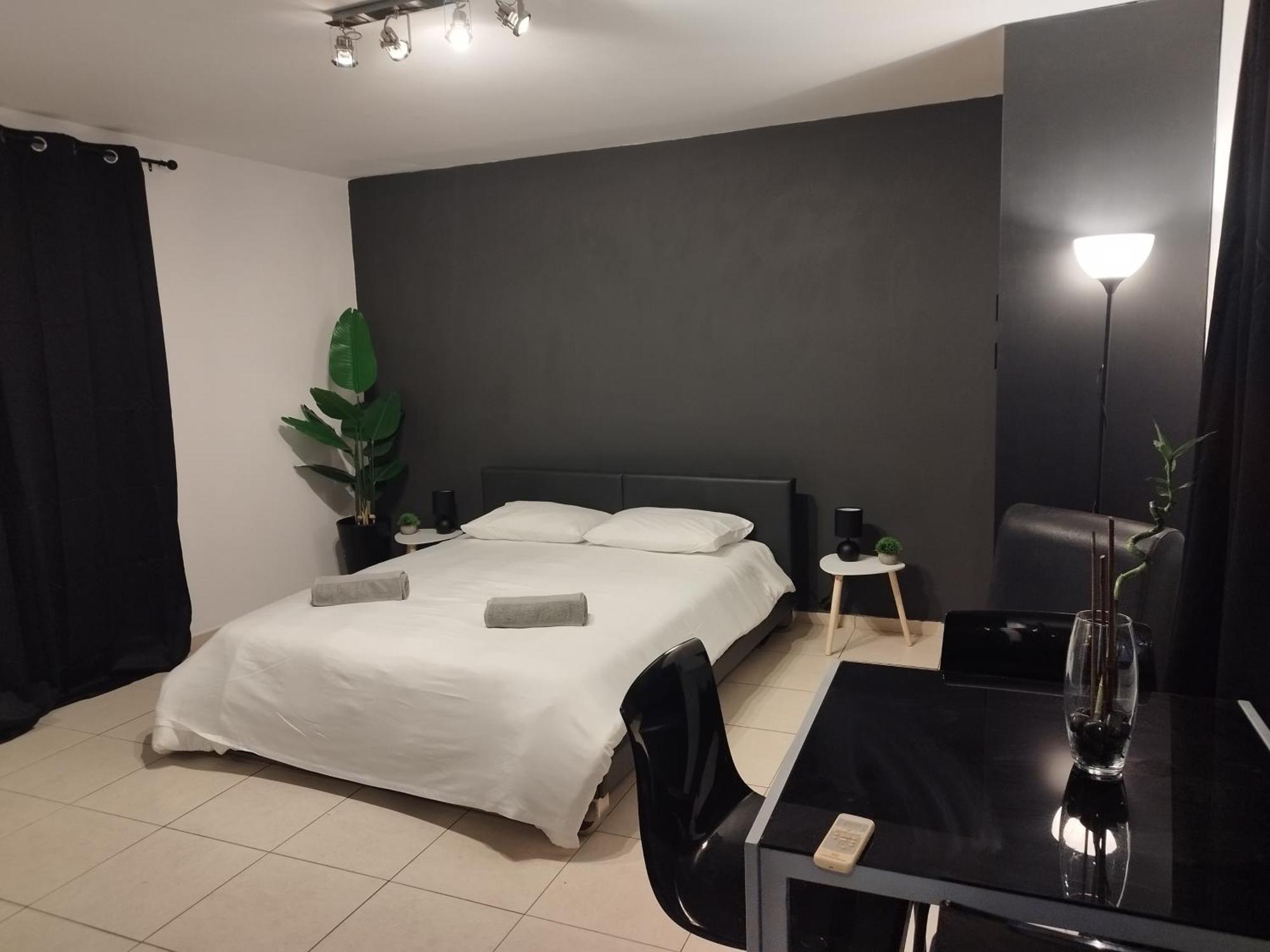 303 St Lazaros View Studio Larnaca Dış mekan fotoğraf